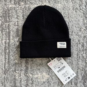 NEW Zara Kids Black Ribbed Beanie